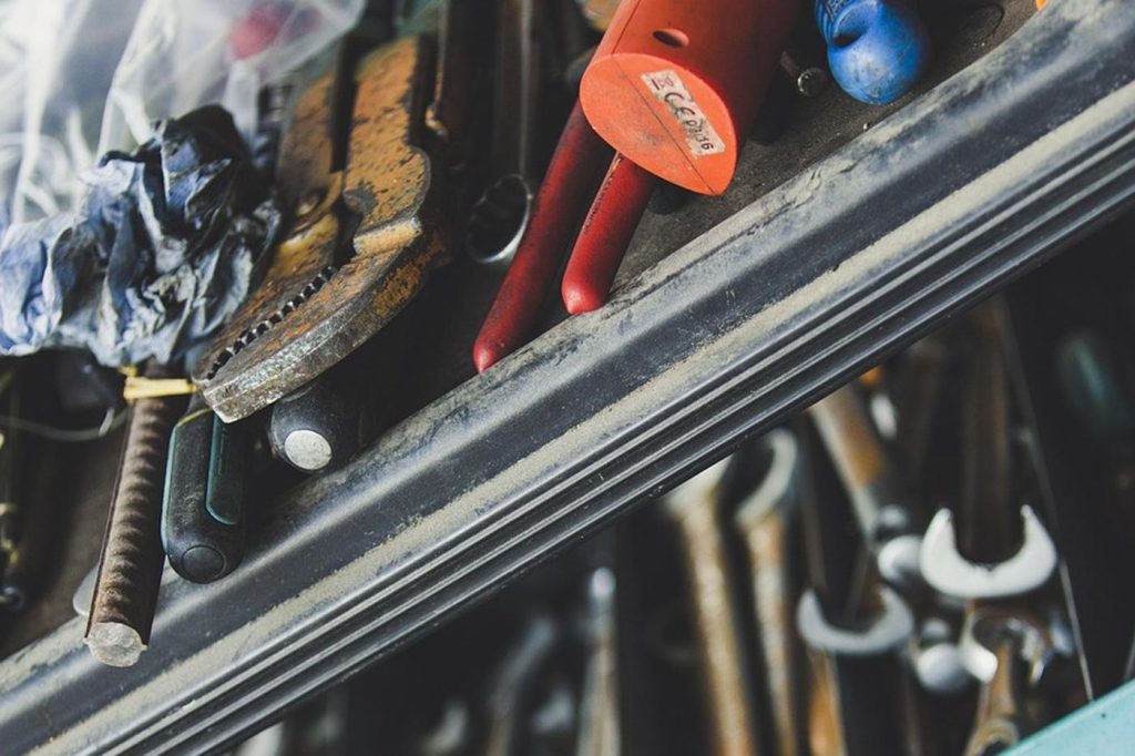Entretien hivernal d&rsquo;une motobineuse : 5 actions clés